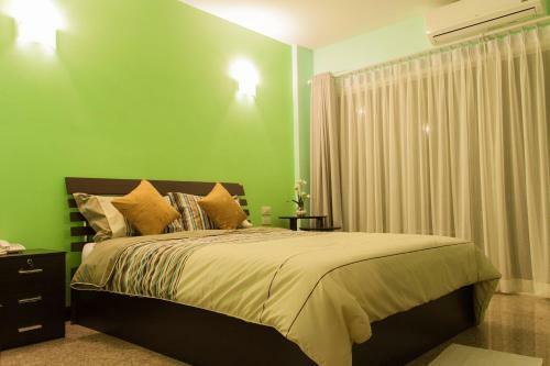 Hotel Nam Talay Resort