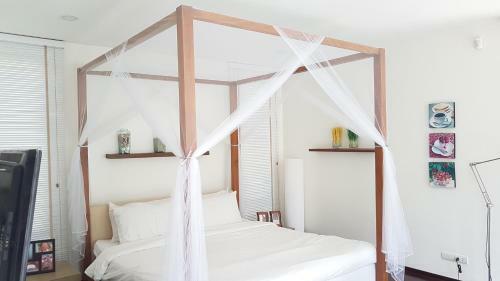 Pranaluxe Pool Villa Holiday Home