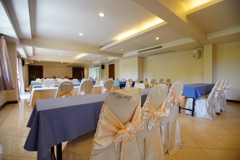 Hotel Tanaosri Resort & Spa