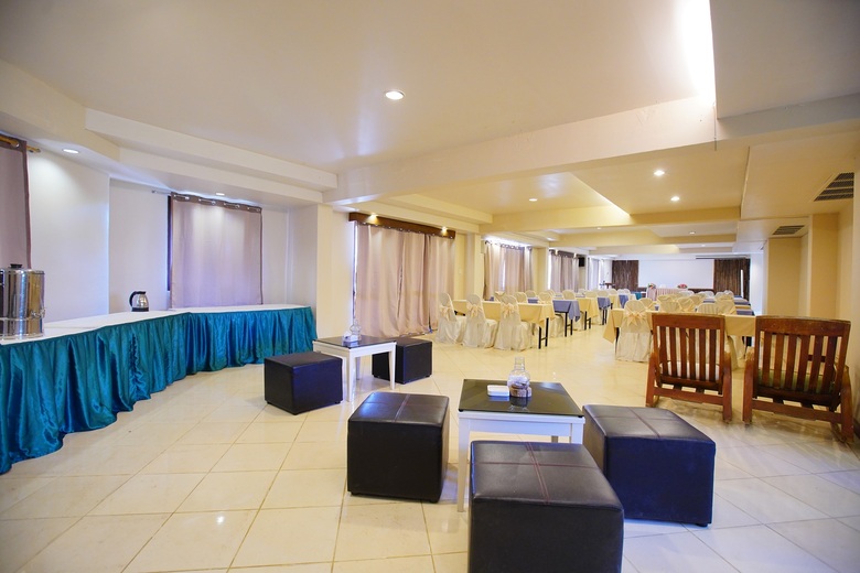 Hotel Tanaosri Resort & Spa