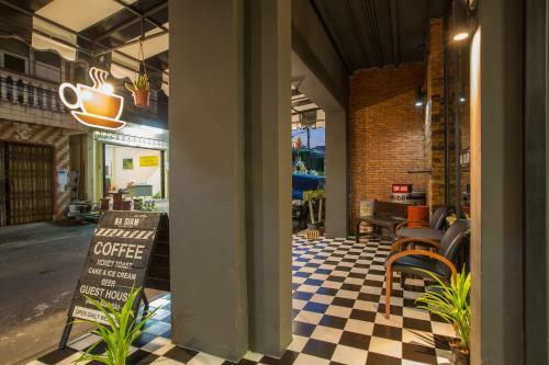 Hostal Na Siam Guesthouse