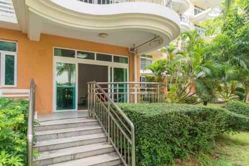 Sanya Blue Ocean Yefeng Seaview Apartment