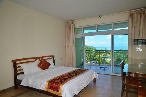 Sanya Blue Ocean Yefeng Seaview Apartment