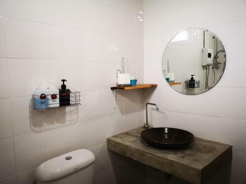 Hostal Siri Guesthouse @ Surat Thani