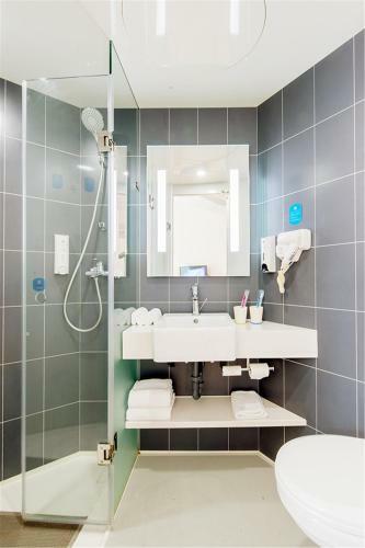 Hotel Hanting Express Shanghai Maoming Road