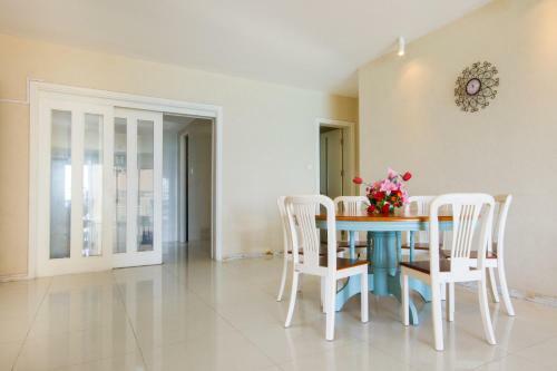 Longhigh Resort Apartment - Phase 3 Branch