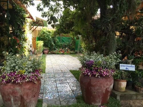 Bed & Breakfast Siriwan Guesthouse