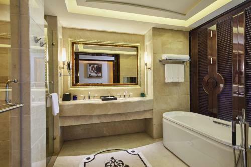 Tangla Hotel Sanya