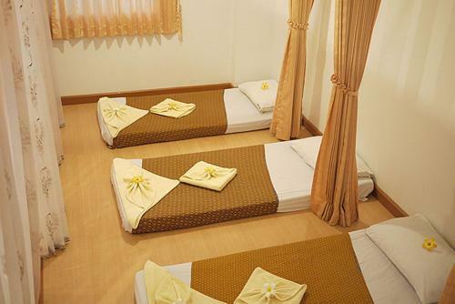 Posada Naithon Beach Mansion