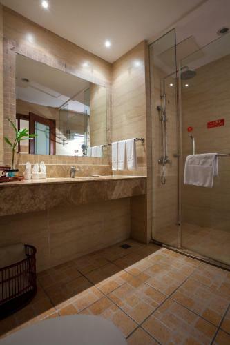 Bao Hong Jinjiang Hotel Sanya