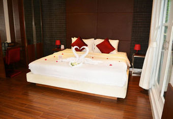 Hotel Replay Pool Villa Beachfront Samui