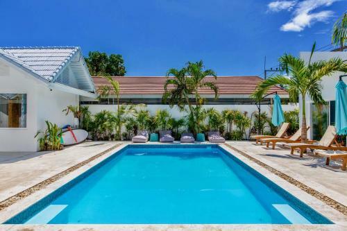 Hotel Kinnaree Resort