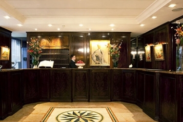 Hotel Bristol