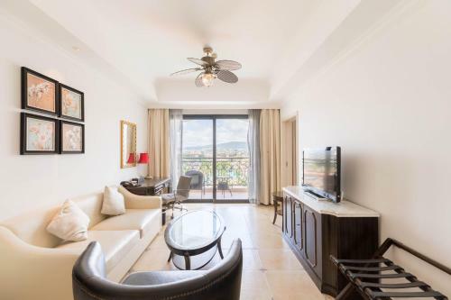 Sanya Yalong Bay Sintra Suites Hotel