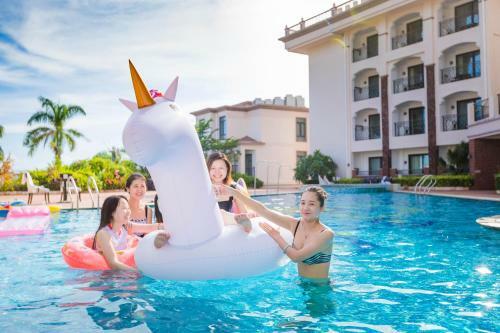 Sanya Yalong Bay Sintra Suites Hotel