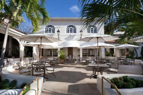 Hotel Blue Waters Resort And Spa