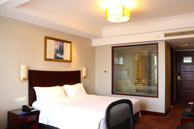 Radisson Blu Hotel Shanghai New World