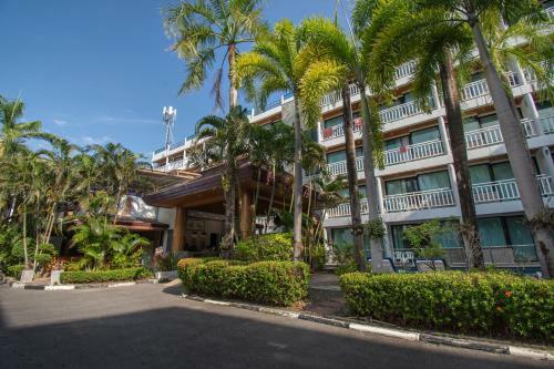 Hotel Honey Resort, Kata Beach