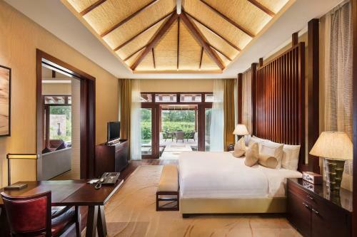 Hotel The Ritz-carlton Sanya, Yalong Bay