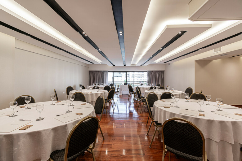 Feir's Park Hotel & Rooftop