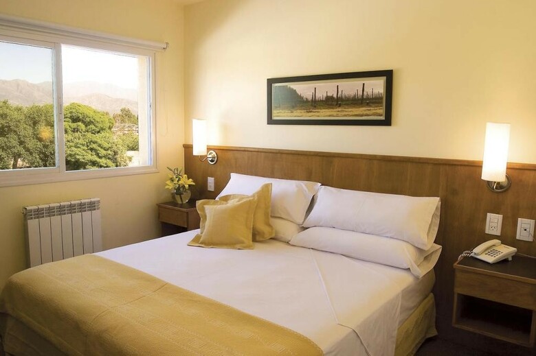 Urbana Class Hotel