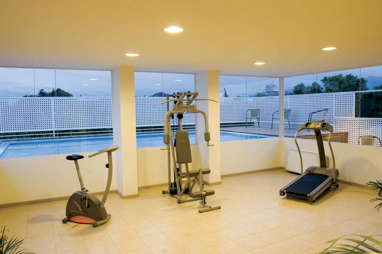 Urbana Class Hotel