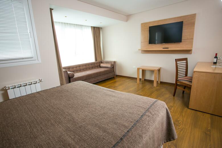 Hotel Ayres Del Nahuel