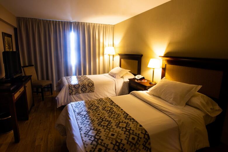 Hotel Cacique Inacayal Lake & Spa