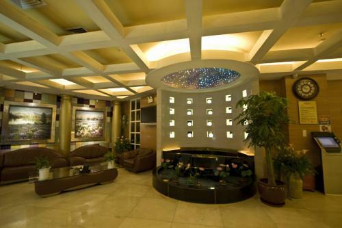Shenzhen Kaili Hotel, Guomao Shopping Mall