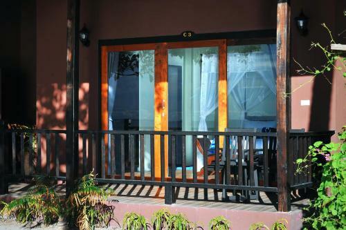 Hotel Koh Tao Beach Club