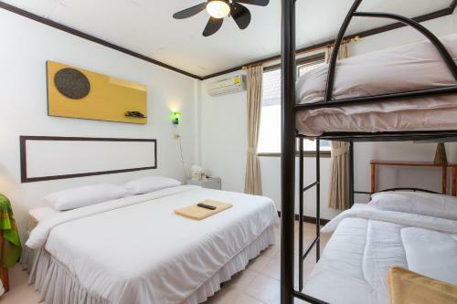 Hostal Connect Guesthouse