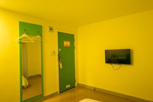 Hotel Hi Inn Shanghai North Out Bund