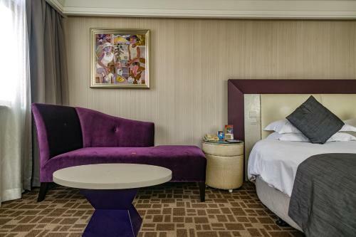 Rhea Boutique Hotel-railway Station