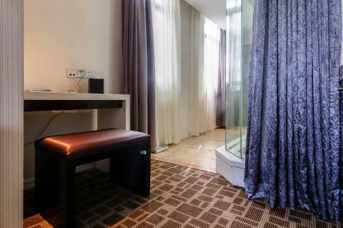 Rhea Boutique Hotel-railway Station