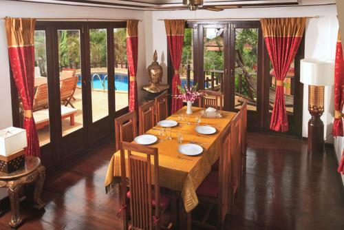 Hotel Paradise Island Estate