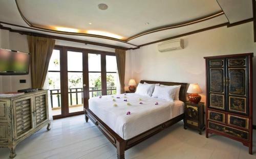 Hotel Paradise Island Estate