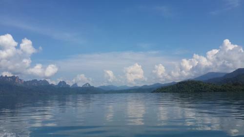 Hotel Khao Sok Holiday Resort