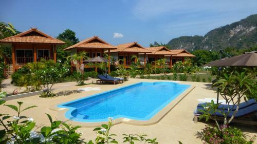 Hotel Khao Sok Jasmine Garden Resort