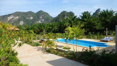 Hotel Khao Sok Jasmine Garden Resort