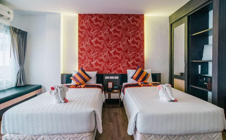 Hotel Studio Patong By Icheck Inn