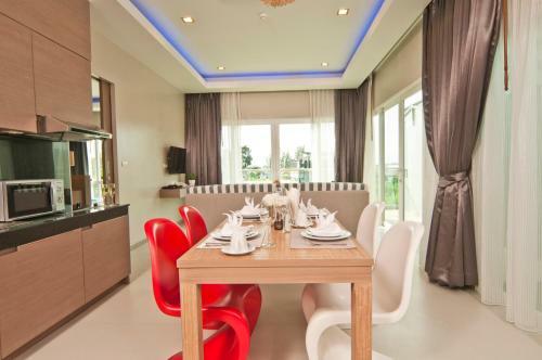 Ratana Apart Hotel ,kamala