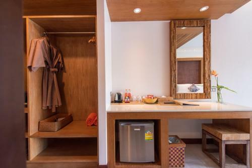 Hotel Tup Kaek Sunset Beach Resort-sha Plus