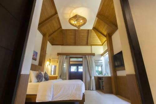 Hotel Tup Kaek Sunset Beach Resort-sha Plus