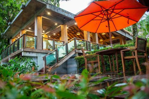 Hotel Tup Kaek Sunset Beach Resort-sha Plus