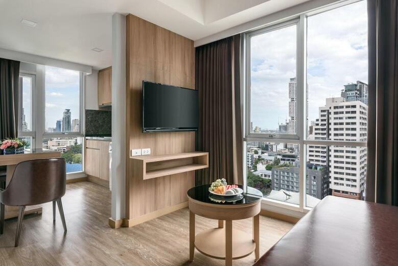 Hotel Adelphi Grande Sukhumvit By Compass Hospitality