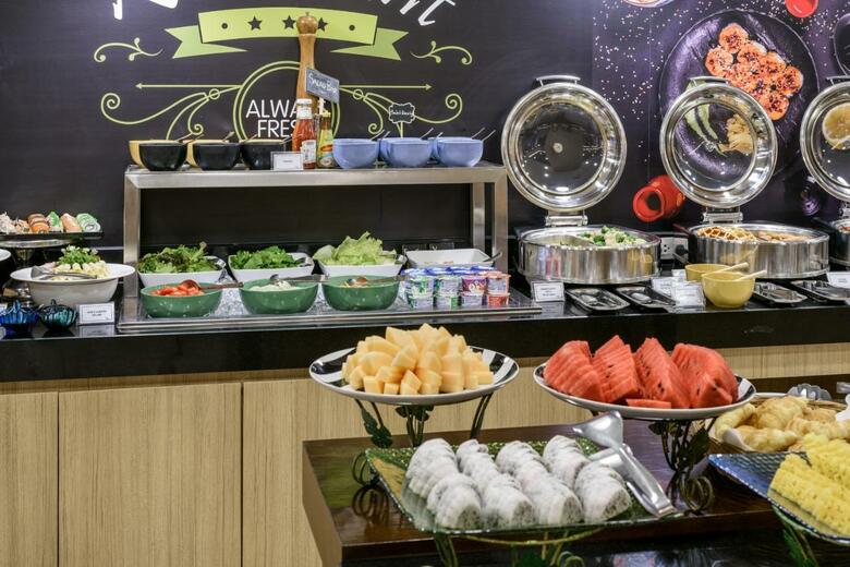 Hotel Adelphi Grande Sukhumvit By Compass Hospitality