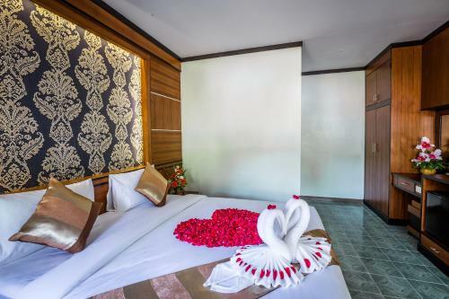 Hotel Phi Phi Andaman Beach Resort