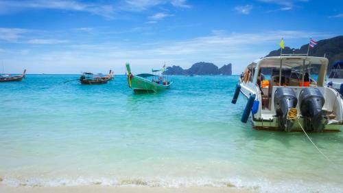 Hotel Phi Phi Andaman Beach Resort