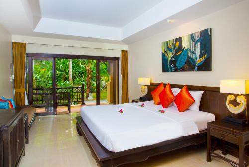 The Fair House Beach Resort & Hotel