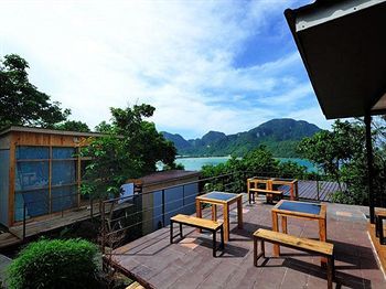Phi Phi Sea Sky Resort